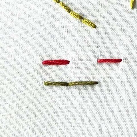 2 stitches making up back stitch